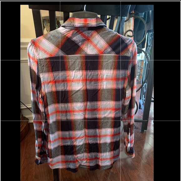 GAP Button down shirt - Picture 2 of 2